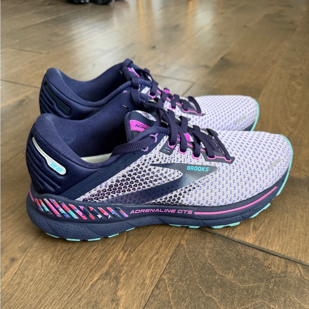 Brooks Adrenaline GTS 22 Women’s Running Shoes Size 9 Lilac/Eclipse/Purple - Picture 3 of 9